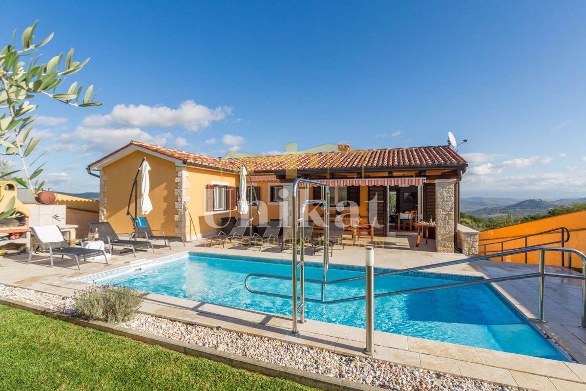 Hiša s čudovitim razgledom - Vižinada